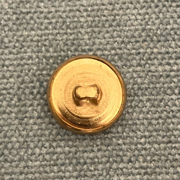 Button - Picture 2 of 2